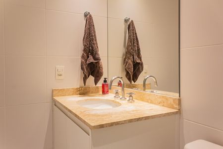 Apartamento à venda com 34m², 1 quarto e 1 vaga Apartamento à venda com 34m², 1 quarto e 1 vagaBanheiro