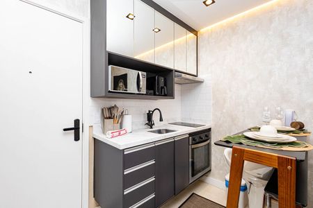 Studio para alugar com 31m², 1 quarto e sem vaga Studio para alugar com 31m², 1 quarto e sem vagaCozinha