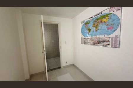 Apartamento à venda com 78m², 2 quartos e 2 vagasQuarto de Serviço
