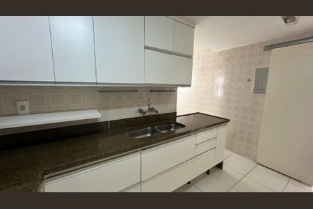 Apartamento à venda com 78m², 2 quartos e 2 vagasCozinha