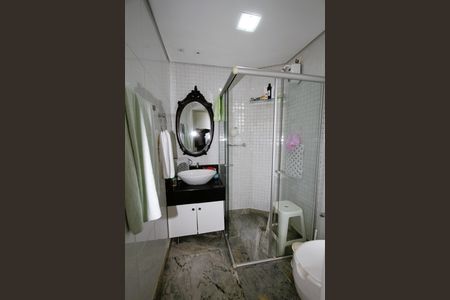 Apartamento à venda com 179m², 3 quartos e 2 vagasBanheiro da Suíte