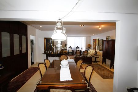 Apartamento à venda com 179m², 3 quartos e 2 vagasSala