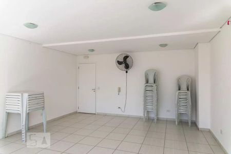 Apartamento à venda com 32m², 1 quarto e 1 vaga Apartamento à venda com 32m², 1 quarto e 1 vagaÁrea comum