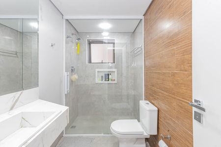 Apartamento à venda com 229m², 4 quartos e 3 vagasBanheiro da Suíte 3
