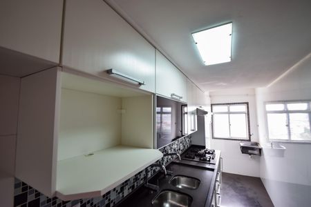 Apartamento à venda com 60m², 2 quartos e 1 vaga Apartamento à venda com 60m², 2 quartos e 1 vagaCozinha