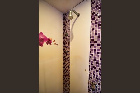 Apartamento à venda com 60m², 2 quartos e 1 vaga Apartamento à venda com 60m², 2 quartos e 1 vagaBanheiro