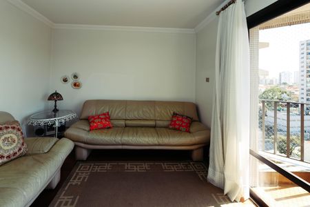 Apartamento à venda com 220m², 3 quartos e 3 vagasSala 2