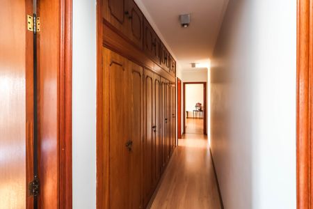 Apartamento à venda com 220m², 3 quartos e 3 vagasCorredor 