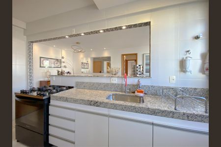 Apartamento à venda com 85m², 3 quartos e 2 vagasCozinha