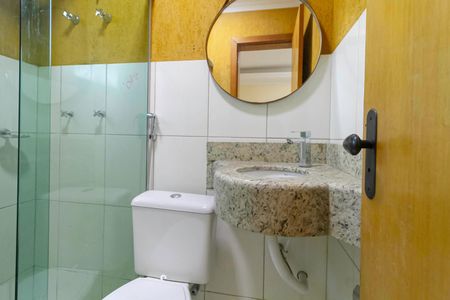 Apartamento à venda com 121m², 3 quartos e 1 vaga Apartamento à venda com 121m², 3 quartos e 1 vagaBanheiro social 2