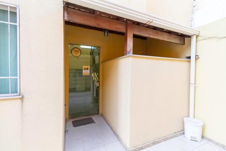 Apartamento à venda com 121m², 3 quartos e 1 vaga Apartamento à venda com 121m², 3 quartos e 1 vagaEntrada
