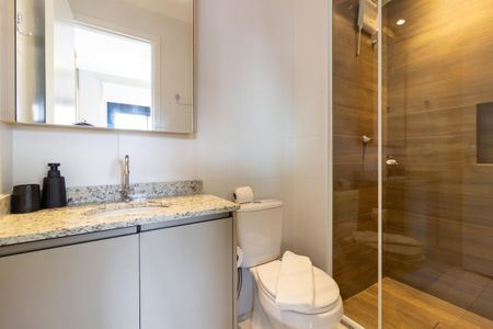 Studio para alugar com 24m², 1 quarto e sem vaga Studio para alugar com 24m², 1 quarto e sem vagaBanheiro da Suíte