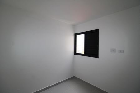 Quarto de apartamento à venda com 1 quarto, 30m² em Parada Inglesa, São Paulo