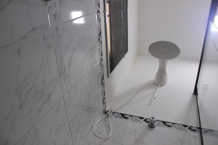 Casa à venda com 51m², 4 quartos e 1 vagaBanheiro 1