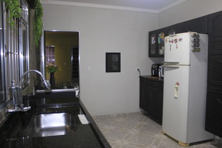 Casa à venda com 51m², 4 quartos e 1 vagaCozinha