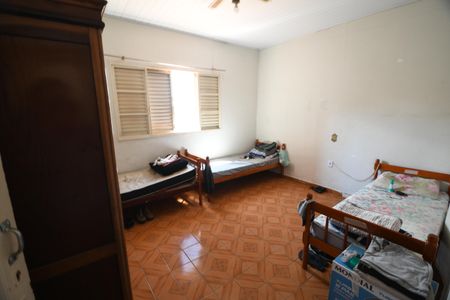 Casa para alugar com 170m², 3 quartos e 5 vagasQuarto 2