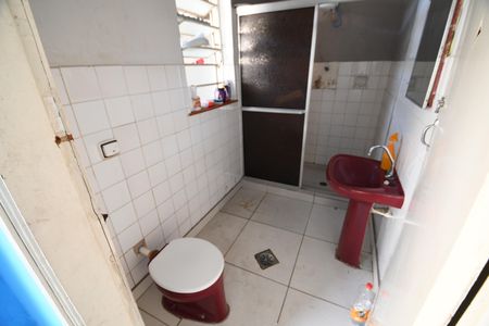 Casa para alugar com 170m², 3 quartos e 5 vagasBanheiro Social