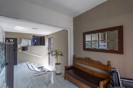 Apartamento à venda com 56m², 2 quartos e 1 vaga Apartamento à venda com 56m², 2 quartos e 1 vagaÁrea Comum - Hall de Entrada