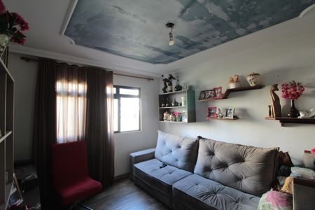 Sala de apartamento à venda com 3 quartos, 50m² em Guarani, Belo Horizonte