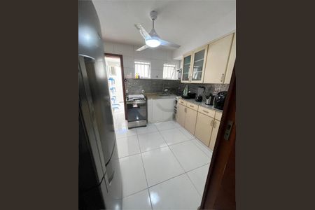 Casa à venda com 88m², 2 quartos e 1 vaga