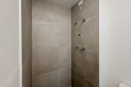 Studio à venda com 27m², 1 quarto e sem vaga Studio à venda com 27m², 1 quarto e sem vagaBanheiro