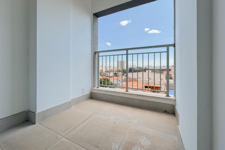 Studio à venda com 27m², 1 quarto e sem vaga Studio à venda com 27m², 1 quarto e sem vagaVaranda