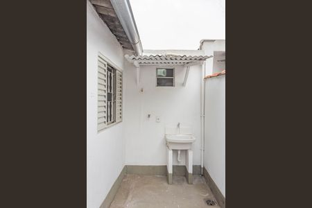 Casa para alugar com 38m², 1 quarto e sem vagaÁrea de Serviço