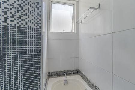 Apartamento à venda com 201m², 4 quartos e 3 vagas Apartamento à venda com 201m², 4 quartos e 3 vagasSuíte 1 Banheiro