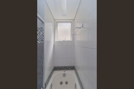 Apartamento à venda com 201m², 4 quartos e 3 vagas Apartamento à venda com 201m², 4 quartos e 3 vagasSuíte 1 Banheiro