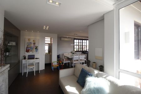 Apartamento à venda com 151m², 2 quartos e 2 vagasSala 2