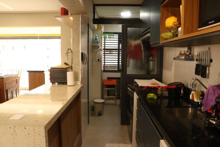 Apartamento à venda com 88m², 2 quartos e 2 vagasCozinha