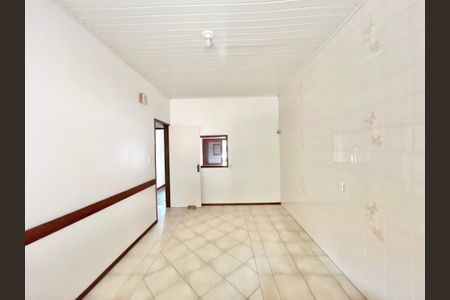 Casa à venda com 166m², 3 quartos e 2 vagas Casa à venda com 166m², 3 quartos e 2 vagasCozinha