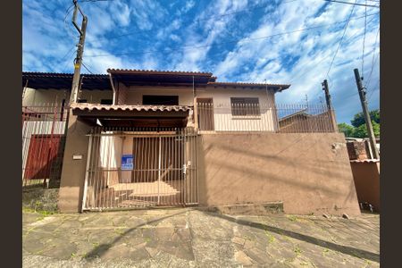 Casa à venda com 166m², 3 quartos e 2 vagas Casa à venda com 166m², 3 quartos e 2 vagasPlaca