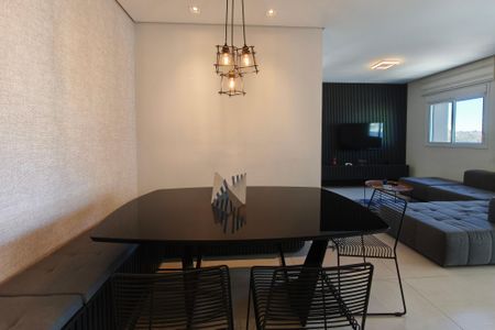 Apartamento à venda com 72m², 2 quartos e 2 vagasSala