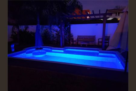 Casa à venda com 200m², 3 quartos e 2 vagas