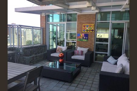 Apartamento à venda com 218m², 4 quartos e 4 vagas