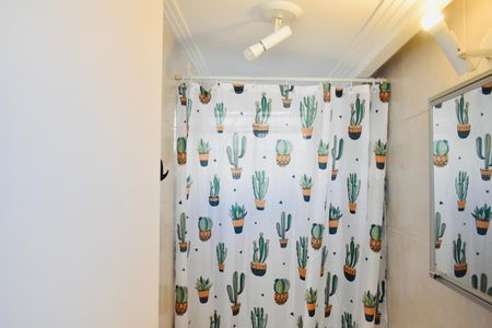 Apartamento à venda com 114m², 2 quartos e 2 vagas Apartamento à venda com 114m², 2 quartos e 2 vagasCobertura Banheiro