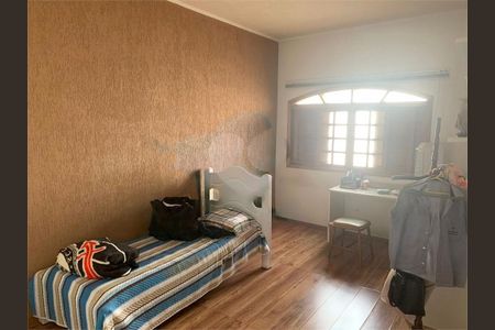 Casa à venda com 220m², 4 quartos e 5 vagas