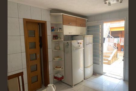 Casa à venda com 220m², 4 quartos e 5 vagas
