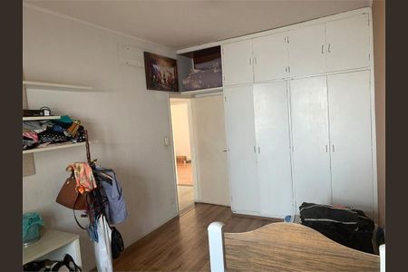 Casa à venda com 220m², 4 quartos e 5 vagas