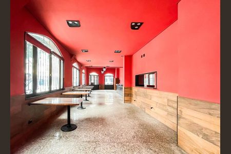 Casa à venda com 3 quartos, 300m² em Ipiranga, São Paulo