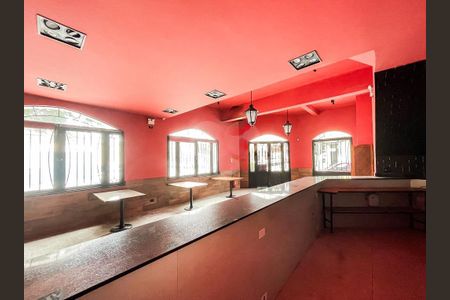 Casa à venda com 3 quartos, 300m² em Ipiranga, São Paulo