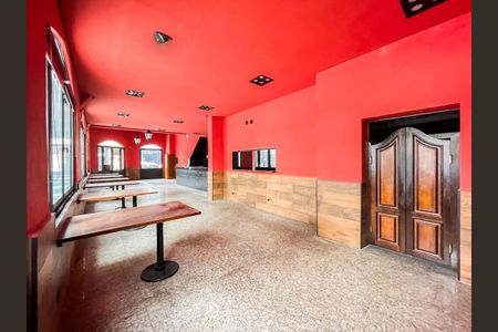 Casa à venda com 3 quartos, 300m² em Ipiranga, São Paulo