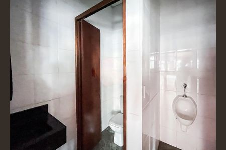 Casa à venda com 3 quartos, 300m² em Ipiranga, São Paulo