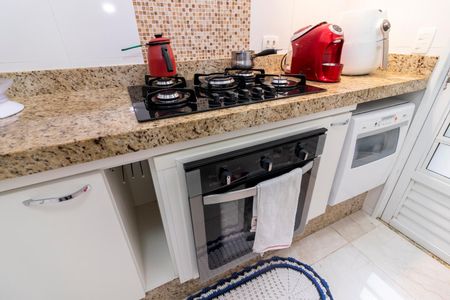 Casa de condomínio à venda com 83m², 3 quartos e 1 vaga Casa de condomínio à venda com 83m², 3 quartos e 1 vagaCozinha