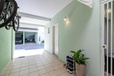 Casa de condomínio à venda com 83m², 3 quartos e 1 vaga Casa de condomínio à venda com 83m², 3 quartos e 1 vagaGaragem