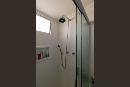 Apartamento para alugar com 210m², 4 quartos e 3 vagas Apartamento para alugar com 210m², 4 quartos e 3 vagasBanheiro da Suíte 2