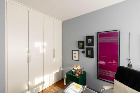 Apartamento para alugar com 210m², 4 quartos e 3 vagas Apartamento para alugar com 210m², 4 quartos e 3 vagasQuarto 2