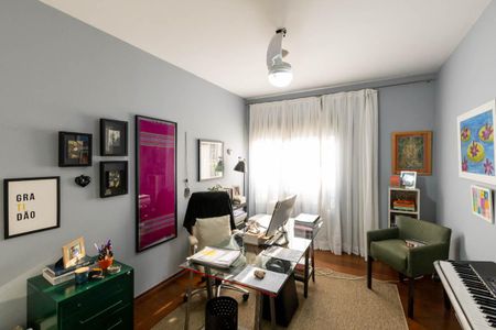 Apartamento para alugar com 210m², 4 quartos e 3 vagas Apartamento para alugar com 210m², 4 quartos e 3 vagasQuarto 2