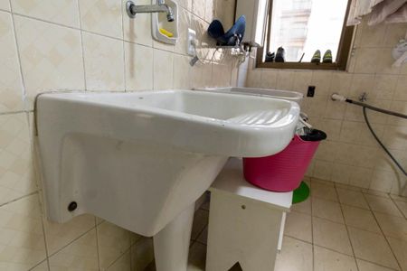 Apartamento para alugar com 210m², 4 quartos e 3 vagas Apartamento para alugar com 210m², 4 quartos e 3 vagasÁrea de Serviço